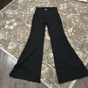 Core control flared pants